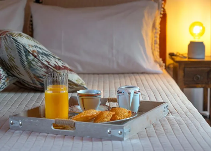 Madalena's Summer House Adamantas (Milos)