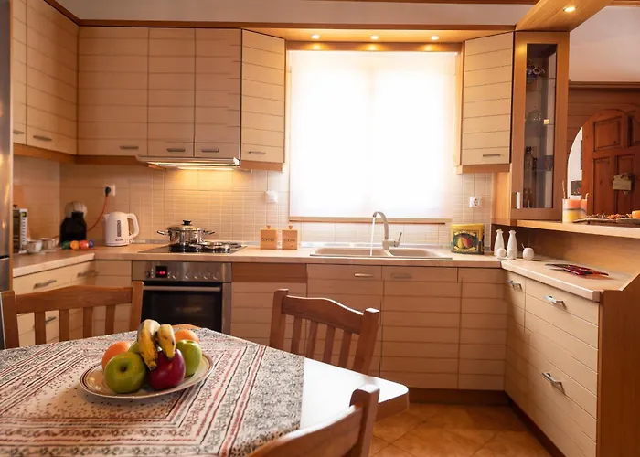 Madalena's Summer House * Adamantas (Milos)