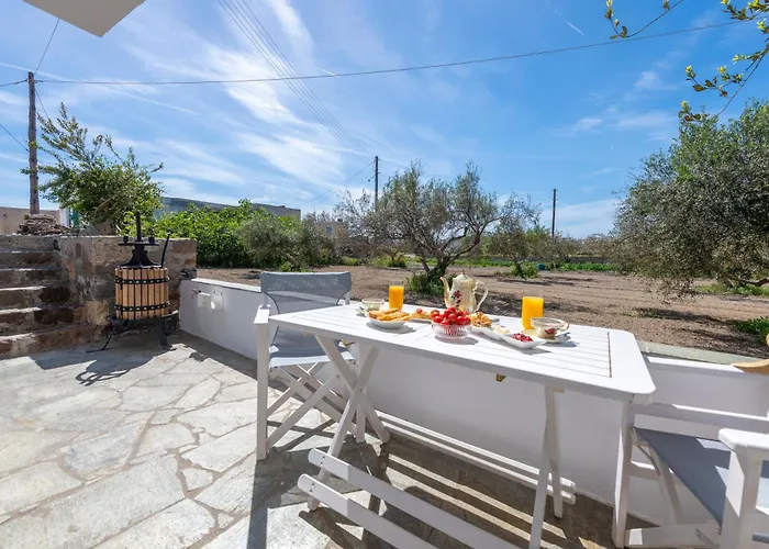 Madalena's Summer House