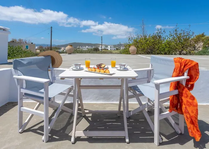 Madalena's Summer House Adamantas (Milos)