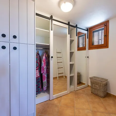 Holiday home Madalena's Summer House Adamantas (Milos)