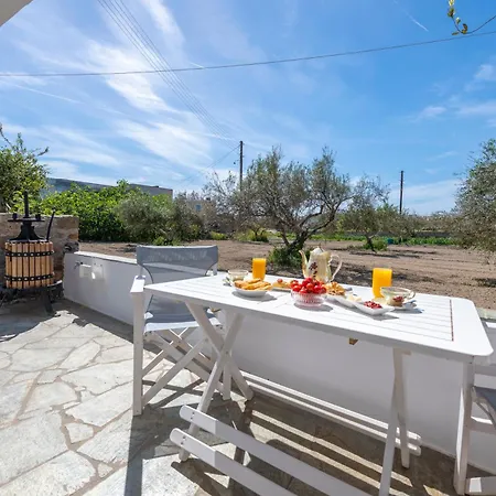 Madalena's Summer House